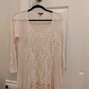 Cupio Cream Lace Front Scoop Neck Tunic